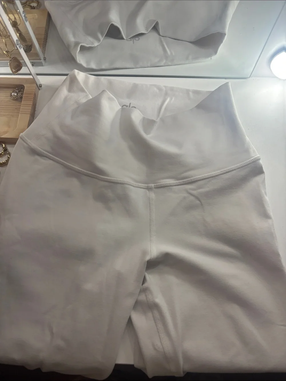 ALO high-waist airbrush leggings 28” inseam